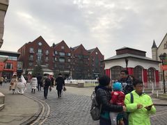 -钟书阁(松江泰晤士小镇店)