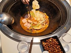 -地锅公社·现炒地锅鸡·地锅鱼·夜宵(罗锦路店)