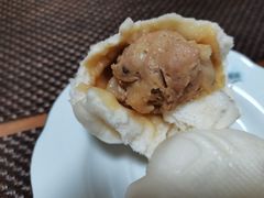 -白玉兰食品(中山公园龙之梦店)