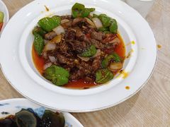 -江城燕子大排档(江汉路步行街店)