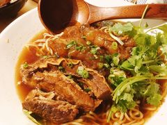 半斤半肉拉面-厝内小眷村(天河南一路店)