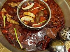鸳鸯锅-山城年华老火锅(玉林店)