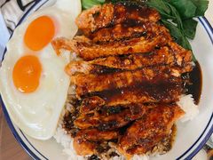 黑椒猪扒双蛋饭-小龍鳳餐室(番禺路店)