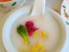 -沿途四季·云南菜·诗酒茶(蓝色港湾店)