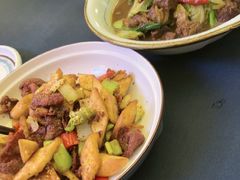 -伊带伊路新疆美食府(呼家楼店)