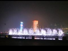 -东港音乐喷泉广场