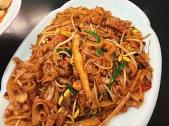 -蚝美人·生蚝海鲜烧烤(茶花园店)