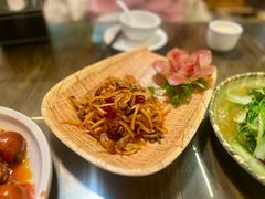 -吉祥圣雪藏餐