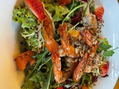 亚麻籽藜麦大虾沙拉-COMMUNE幻师(五角场店)