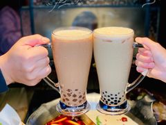 -湊湊火锅·茶憩(南京东路悦荟店)