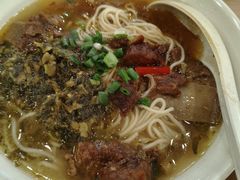 -佬钱湾仔(衣裳街店)