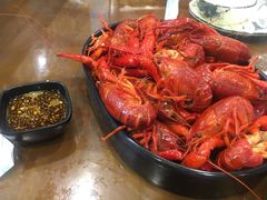 -老鄞江清水龙虾•赵赵家(江北店)