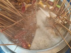 -牛华周记麻辣烫起源店