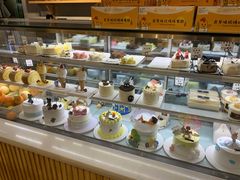-焙丽拾光(麦凯乐直营店)