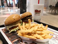 -The Habit Burger Grill 哈比特汉堡(复兴soho店)
