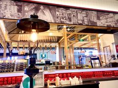 -肥汁米蘭香港米线(长宁来福士店)