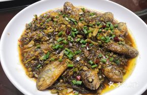 Special Pickled Mustard Greens with Yellow Croaker