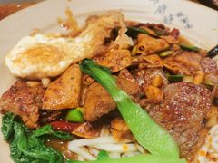 -方铲铲·成都板凳面(滨江银泰店)