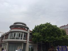 -同济大学附属上海市肺科医院·停车场