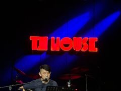 -TZ House音乐现场(茅台店)