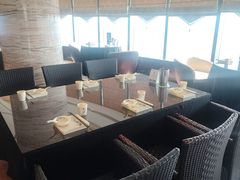 -西安皇冠假日酒店·朱雀咖啡厅
