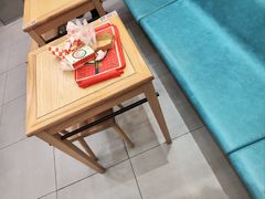 -塔斯汀中国汉堡(徐汇汇京广场店)