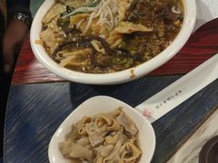 -水平有限螺蛳粉(宏达大厦店)