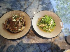 -佬太公海鸭·海鲜大排档(上海总店)