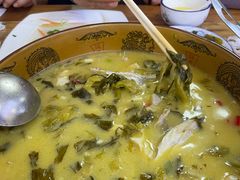 -溢心园香河肉饼总店