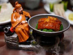 -万重锦·人文川菜馆(骡马市店)