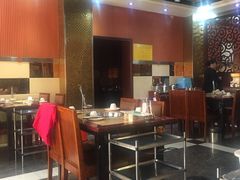 -盛源川香鱼火锅(西小区总店)