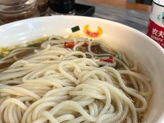 -花溪飞碗牛肉粉(先烈路店)