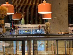 面包甜点陈列柜-Dough&Joe团憩(瑞虹天地月亮湾店)