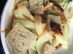 -陇上全荟兰州传统牛肉面(延吉路店)