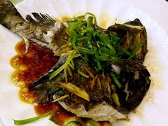 -覃记海鲜美食餐厅