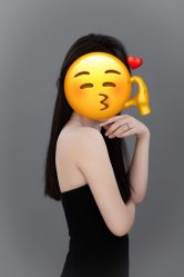 -onlygirl摄影美学馆高端定制(江滩店)
