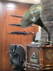 -BarberKiNG男士理发馆Barbershop