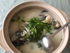 -天乐农家鱼头王(天目湖店)