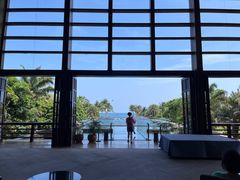 -亚龙湾喜来登·美景台大堂吧