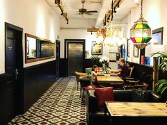 -拖板鞋咖啡旅行酒店(春熙路地铁站店)
