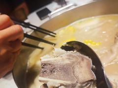 -肥仔文澳门猪骨煲(南京西路店)