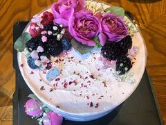 -小苍兰风铃草·礼物蛋糕(沈阳店)