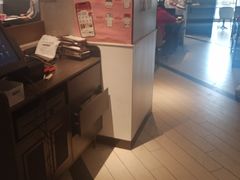 -必胜客(宁海西子国际店)