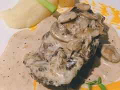 黑松露蘑菇汁烩牛排-G+KITCHEN(龙湖狮山天街店)