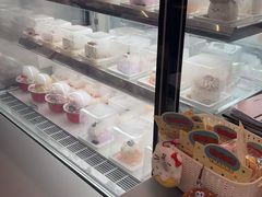 -DQ·蛋糕·冰淇淋(三亚青春颂店)