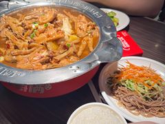 -胖哥俩肉蟹煲(富阳万达店)