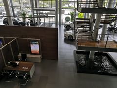 -天津波士信达奔驰4S店(卫津南路店)