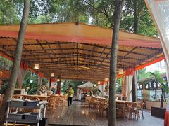 -二荆条·蜀鲜汇城市森林火锅