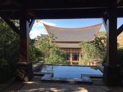 -七彩云南古滇温泉山庄