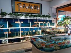 水产区-鑫悦楼煎蟹·16年海鲜大排档